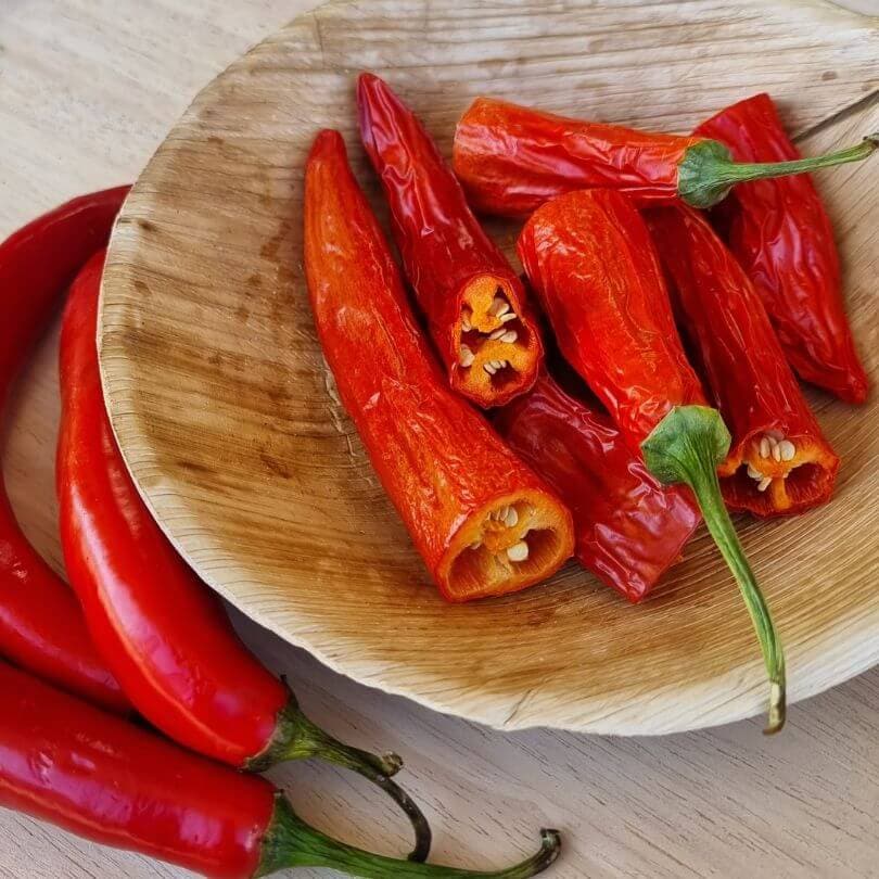 Freeze Dried Chillies - Raw for Birds